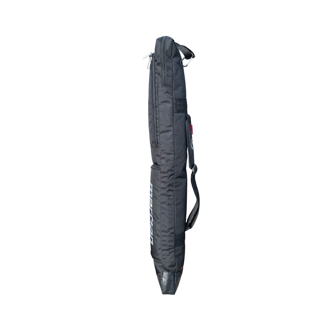 Mercian HOGE326BLK black hockey stick bag opposite side view with slim profile and adjustable carry strap
